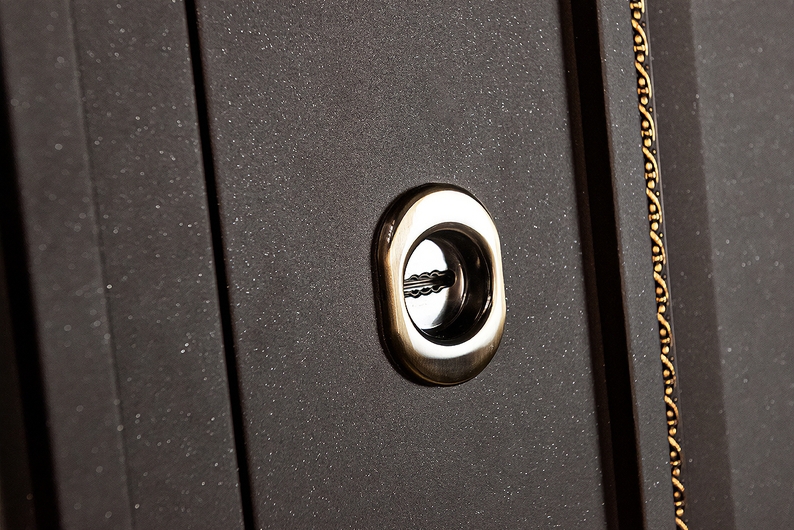 Сувальдный замок